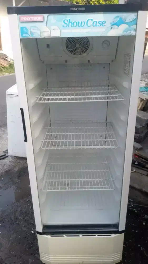 Showcase merk polytron