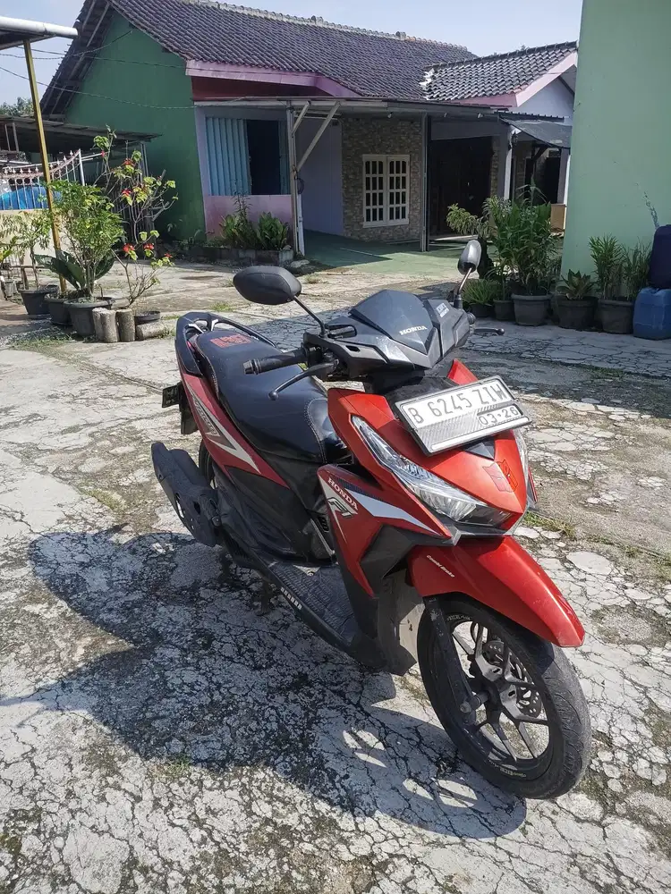 (dijual Vario Led old) 125cc 2016 Lengkap