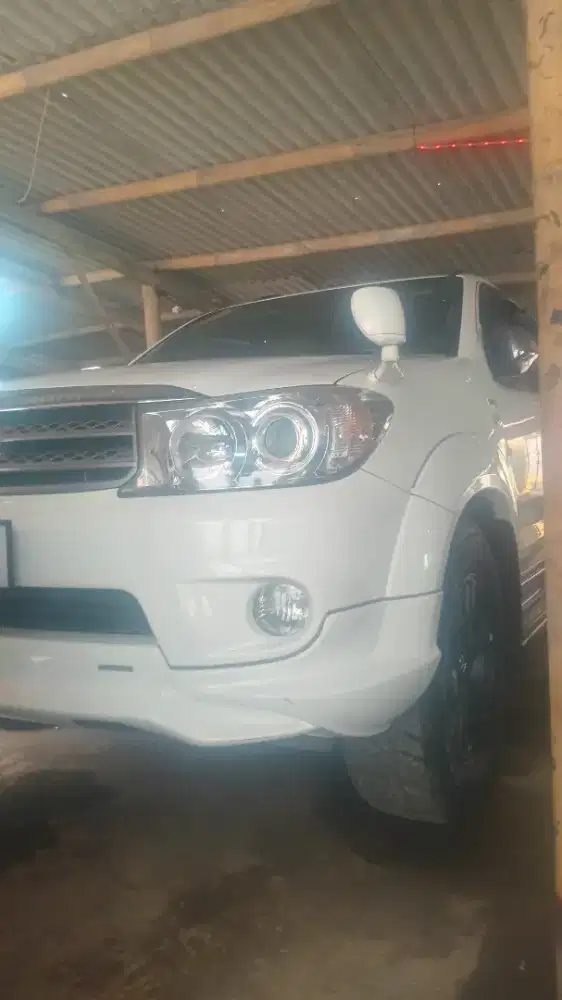 Fortuner 2011 mulus