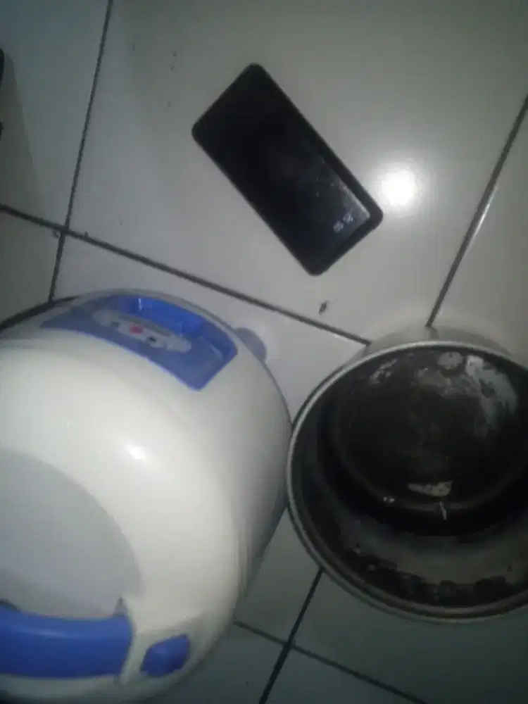 Magicom 1,2 dan powerbank 10rb Mah