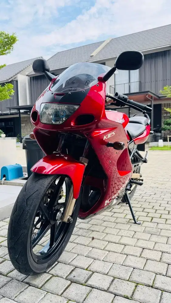 NINJA RR OLD 2009 MERAH MARRON.