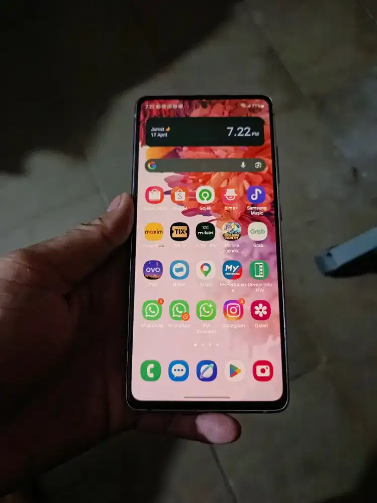 Samsung s20 FE 8/256