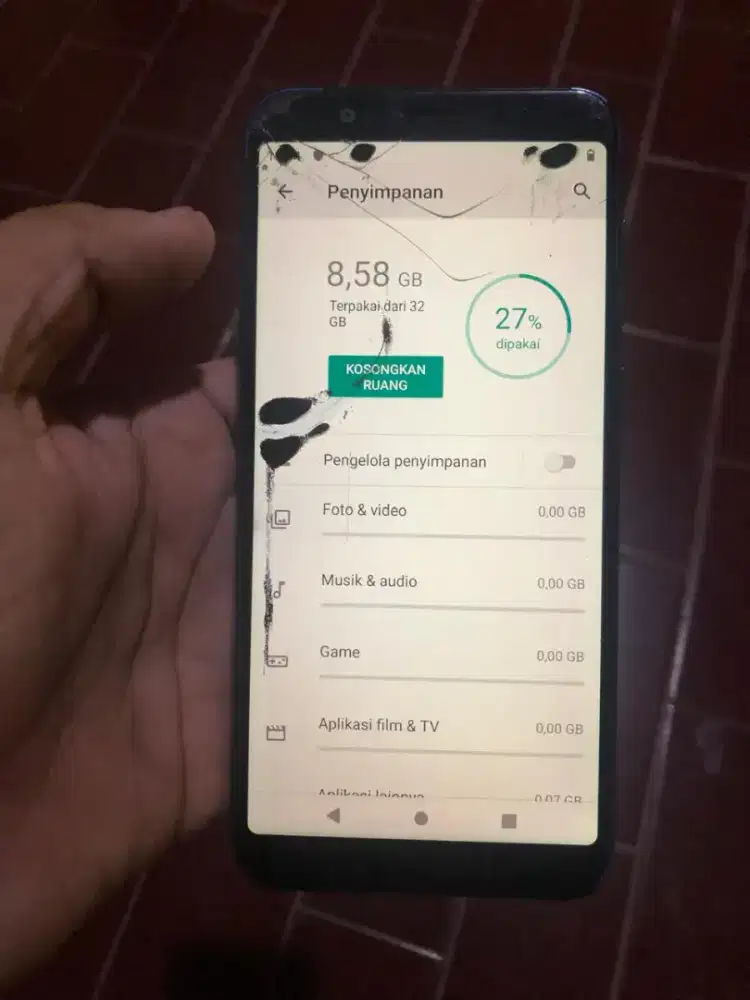 Asus Zenfone Max Pro M1 minus