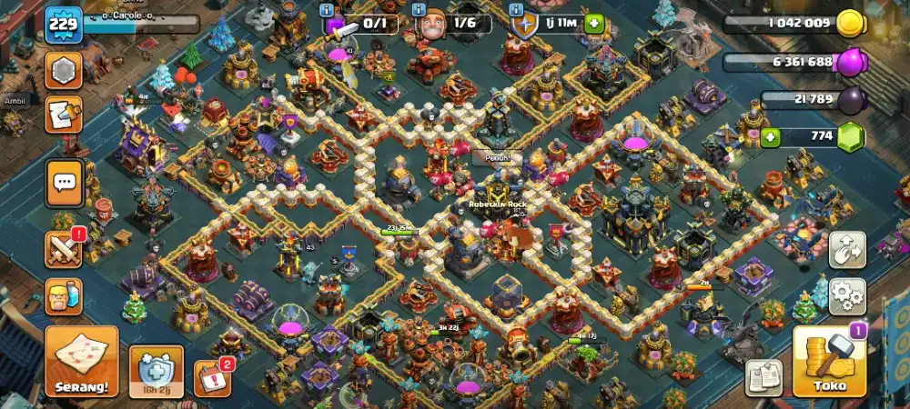 COC TH 17 semi max berlatar kapal laut
