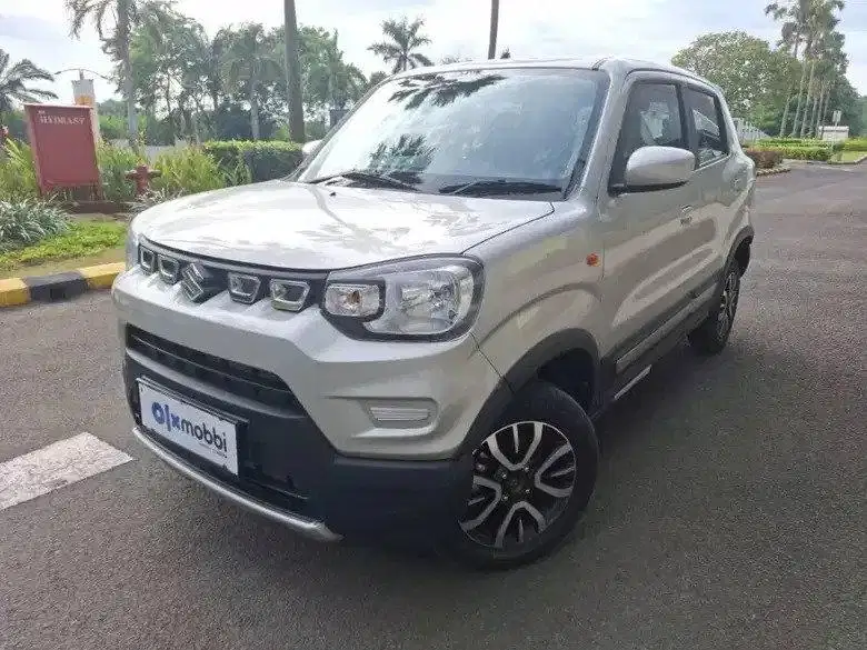 TDP 1 JUTA Suzuki S-Presso 1.0 Bensin-MT 2024 Silver C3RCT