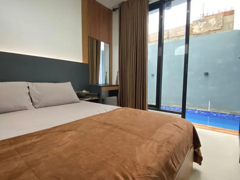 Dijual Rumah Villa Modern 2 Lantai + rooftop dekat alun alun, Kota Batu Malang