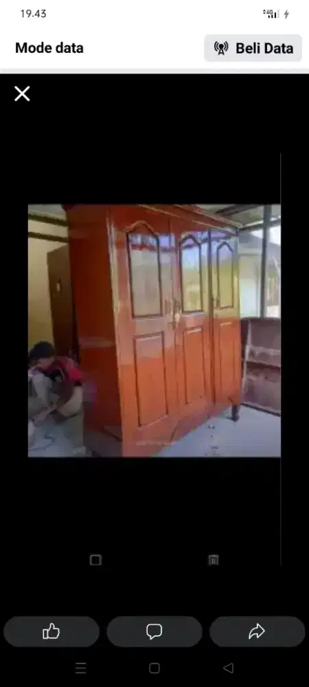 Kinclong lemari kayu jati 3 pintu bekas dah melamin