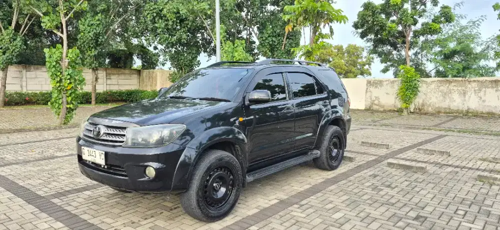 Toyota Fortuner 2.7 G A/T 2008