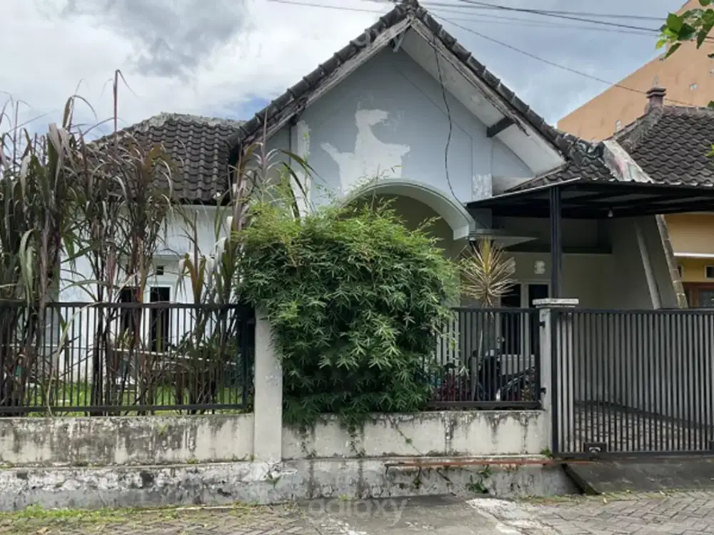 Rumah Perum Permata Brantas Indah Tunggulwulung Malang GMK03940