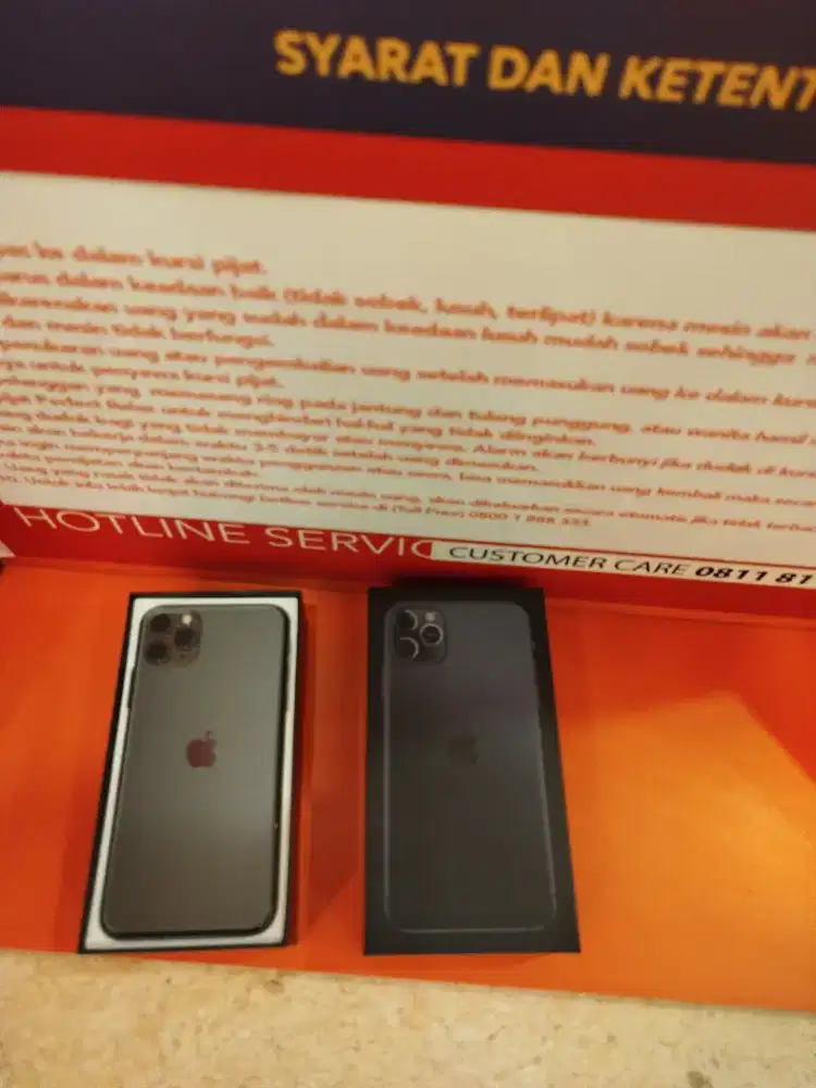 iPhone 11 pro max 512gb masih terang baru