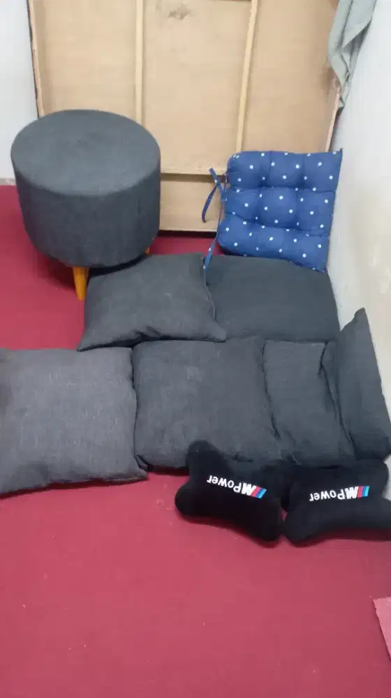 Bantal mobil/sopa dan bangku mini