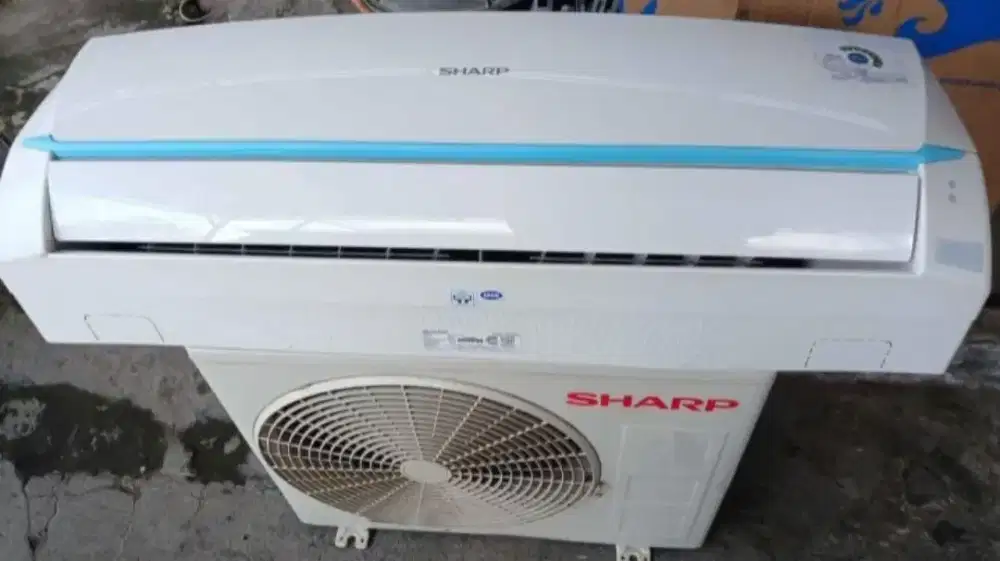 Jual ac sharp1/2 lowwat 320watt kondisi 95% ori semua