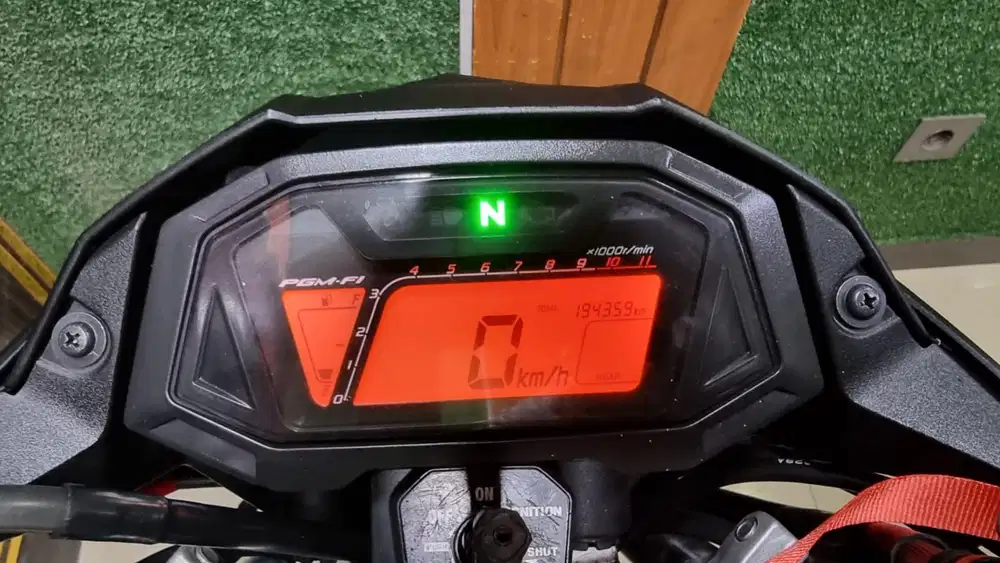 UD ENY MOTOR - Honda Sonic thn 2023 mulus