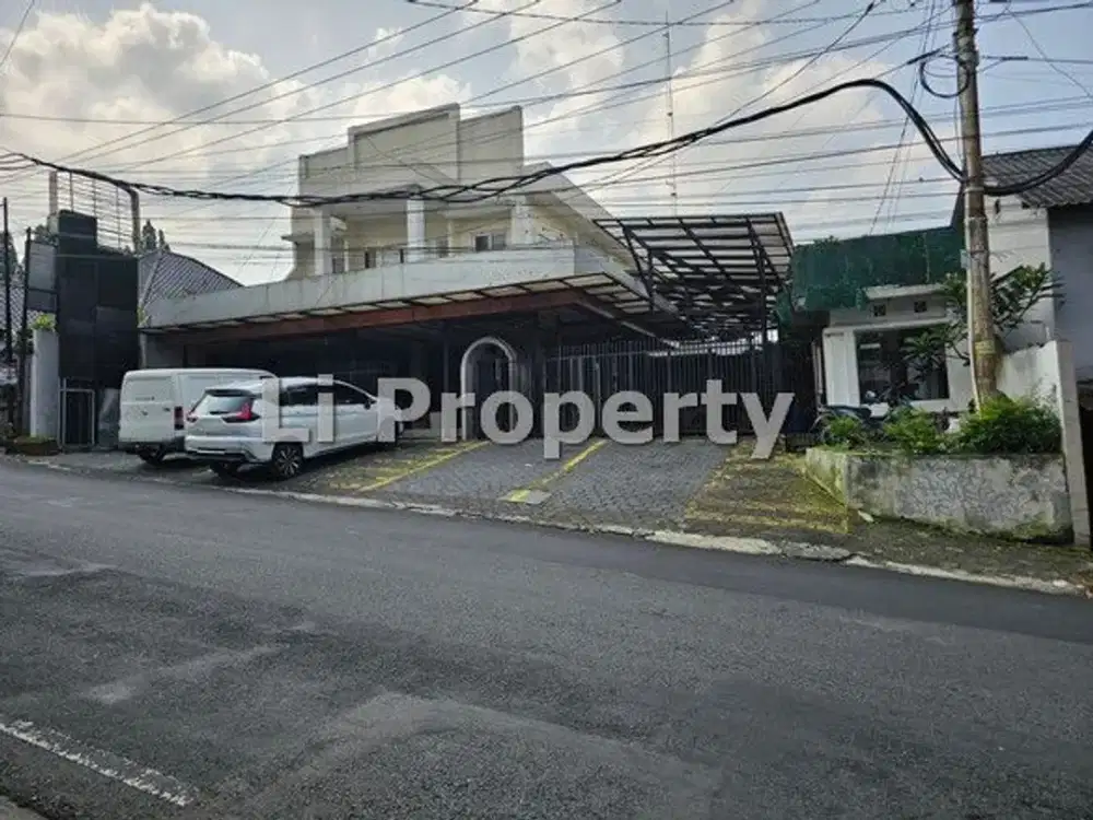 Tengah Kota, dekat kampus UKSW Salatiga, 1200m2, Jawa Tengah