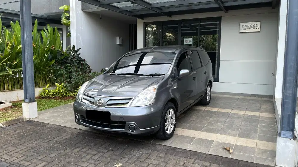 (Low Km70ribu)(CASH)NISSAN GRAND LIVINA 1.5 SV AT Matic Tahun 2013 xv