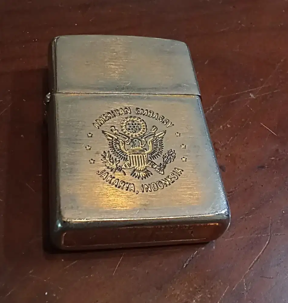 Zippo American Embassy Jakarta Indonesia Tahun 1995 Original ( Rare )