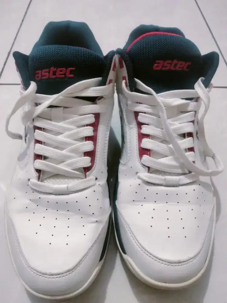 Sepatu astec original size 41