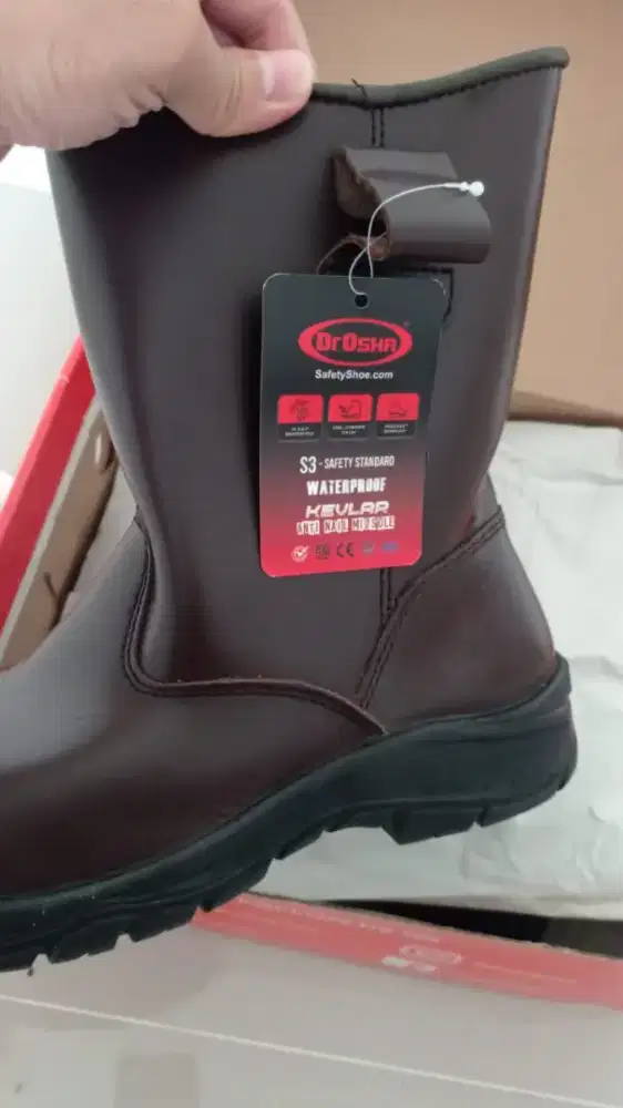 Sepatu Safety Dr. Osha type 3398 banting harga