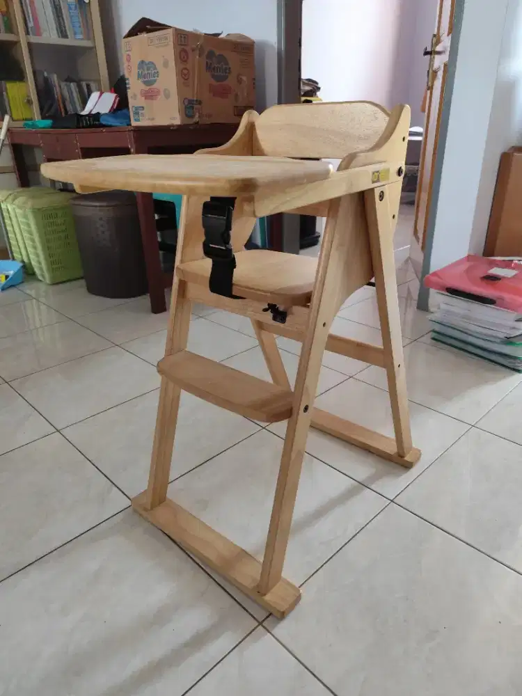 Kursi Makan Yamatoya Highchair