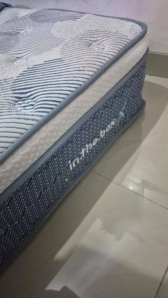 Jual kasur in the box ukuran 120x200, ada top matress nya