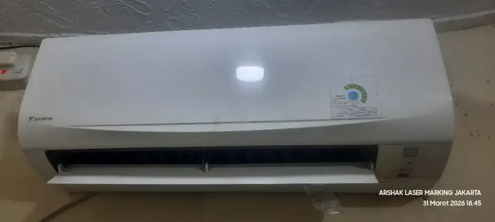 Ac DAIKIN 1/2 PK pemakain pribadi
