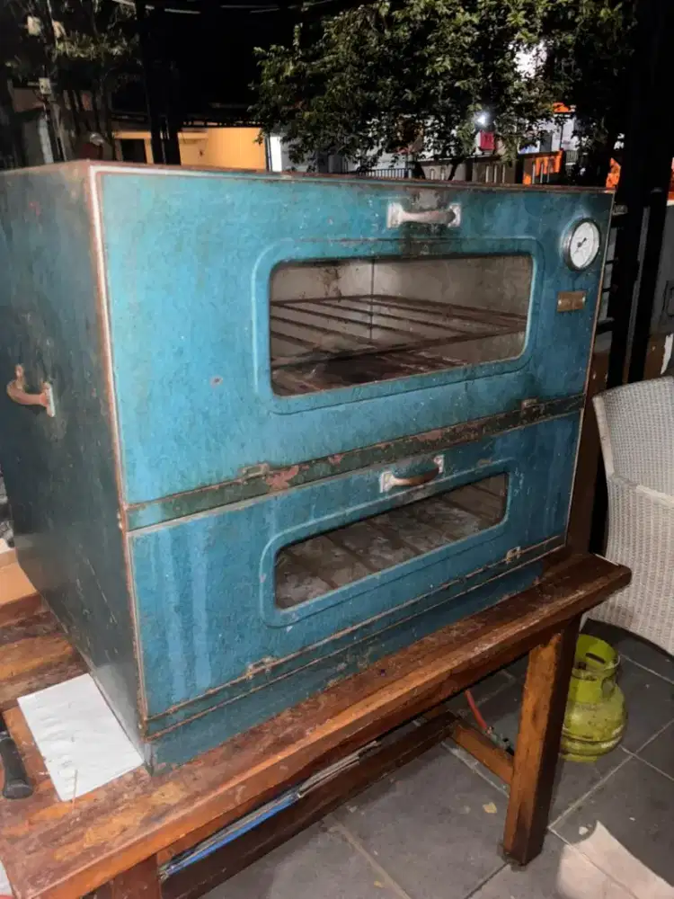 Oven Gas Api Atas Bawag