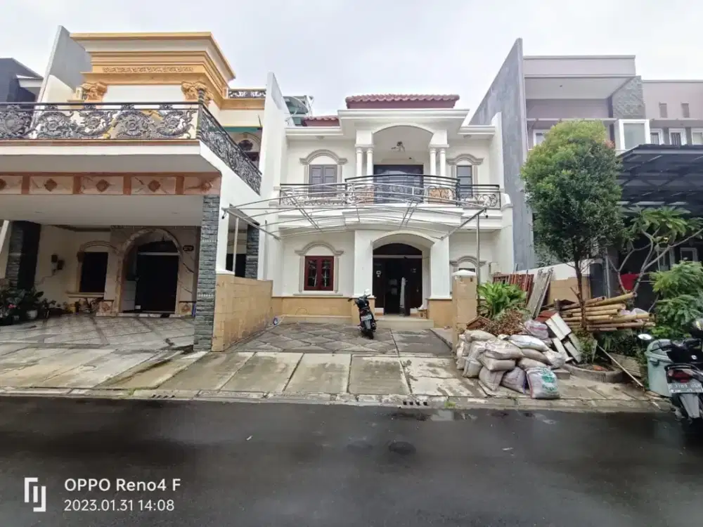 Jual Cepat Rumah Siap Huni 2 Lantai LT 8X23 Timur, Luas & Elegan di Gading Pelangi