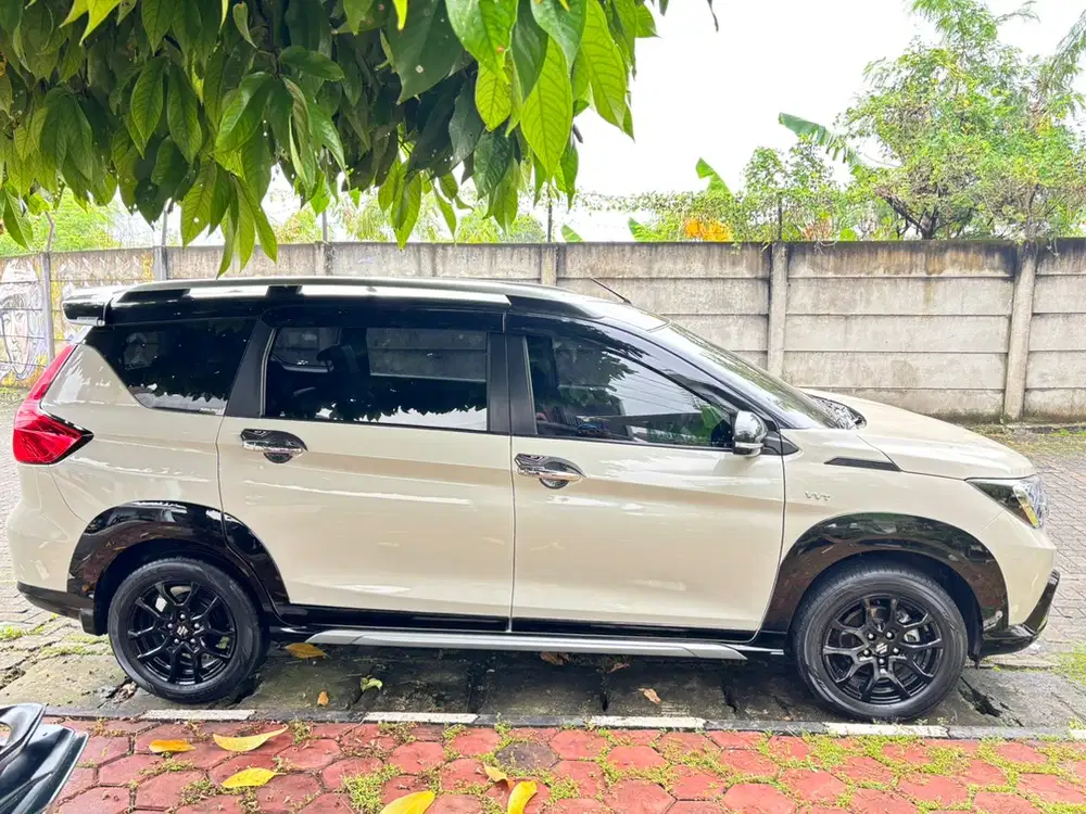 Suzuki XL7 2023 Hybrid
