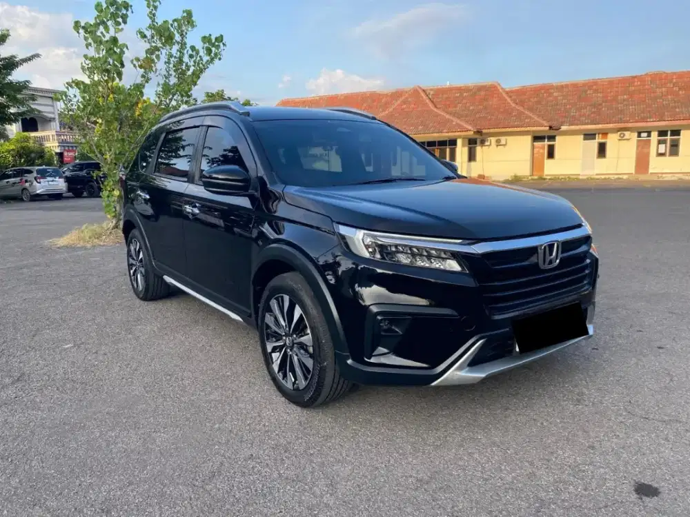 Honda brv prestige sensing 2023 matic km 19ribu