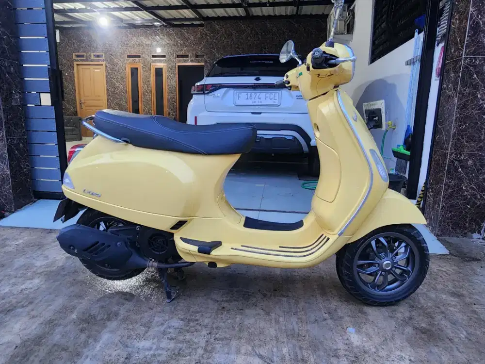 Vespa LX 125 tahun 2022