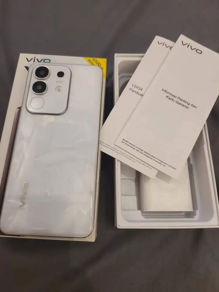 Vivo Y29 8/128 Putih