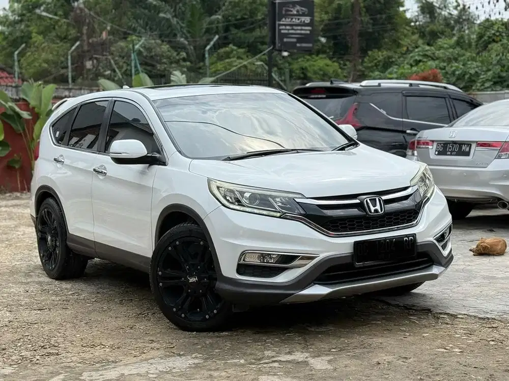 MEWAH BAGUS NN HONDA CRV 2.4 Prestige Fender audio sunroof km 40rb