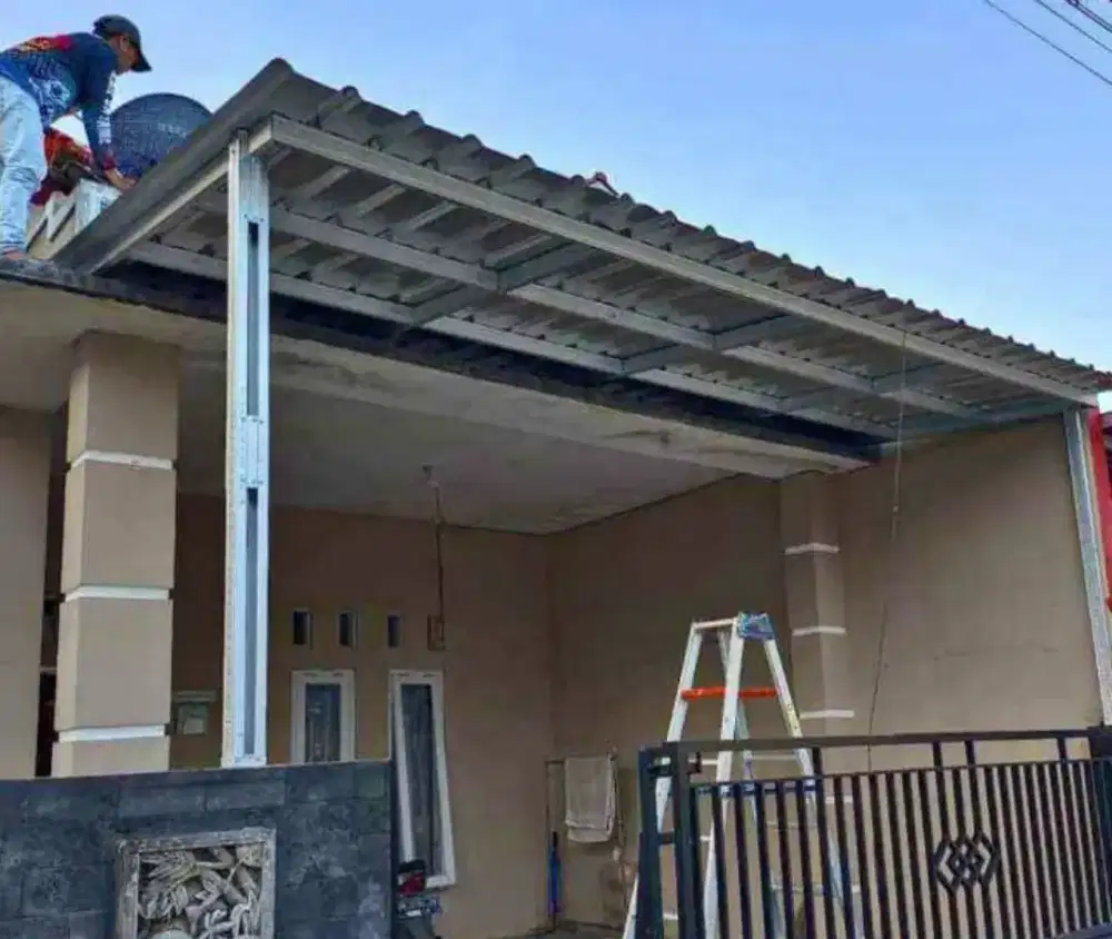 Kanopi baja ringan terpasang