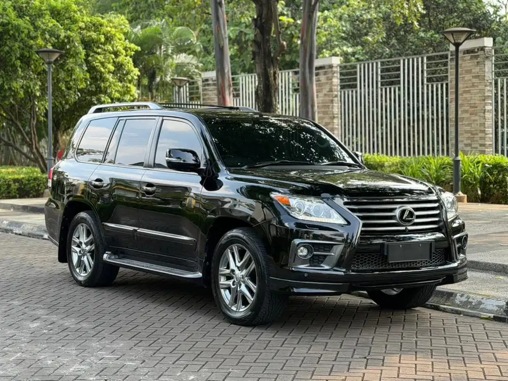 Lexus Lx570 2013 F Sport Facelift. Istimewa