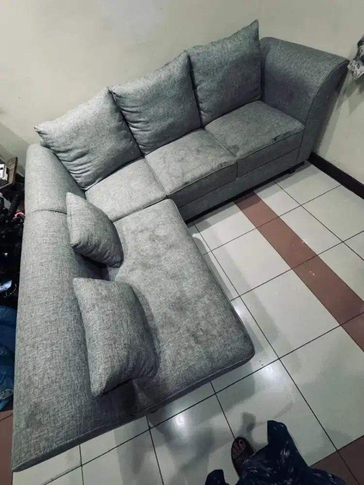 Sofa abu murahhh