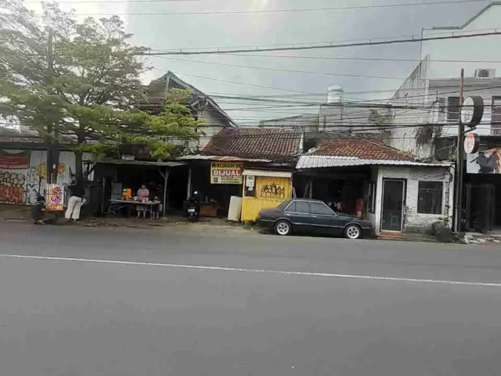 RUMAH POROS JALAN TLOGOMAS COCOK UNTUK USAHA DI KOTA MALANG