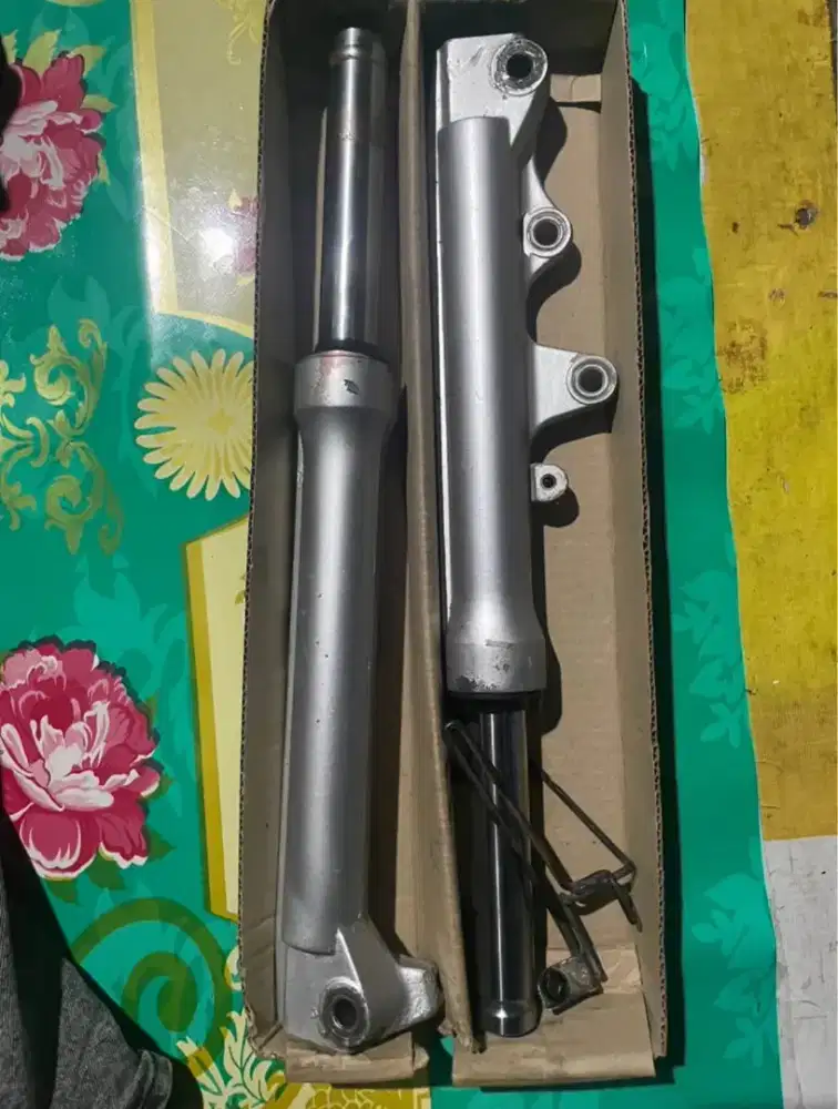 Sock depan yamaha fino