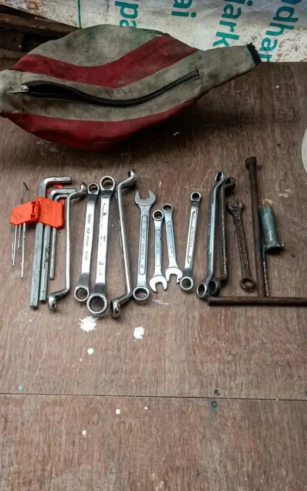 Kunci2 bekas uk 10-17