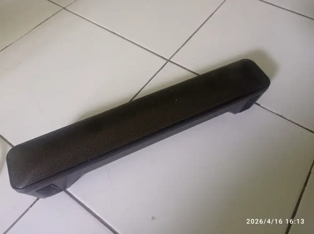 D jual speaker bluetooth Bsru pake 2 hari( nego)