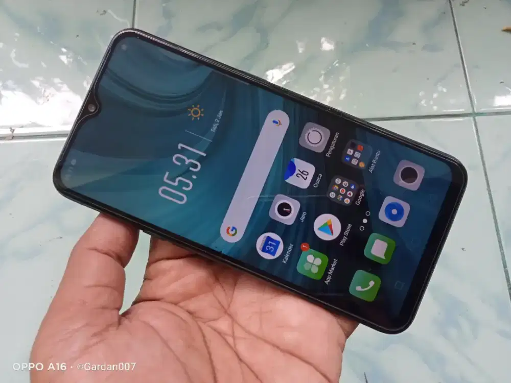 Oppo A7 4G LTE 4/64gb Normal Batangan