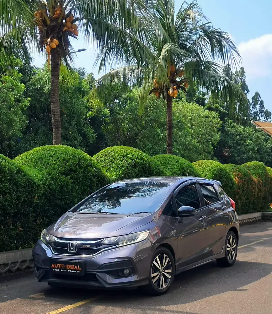 HONDA JAZZ RS 1.5 GK5 AT 2017 FACELIFT