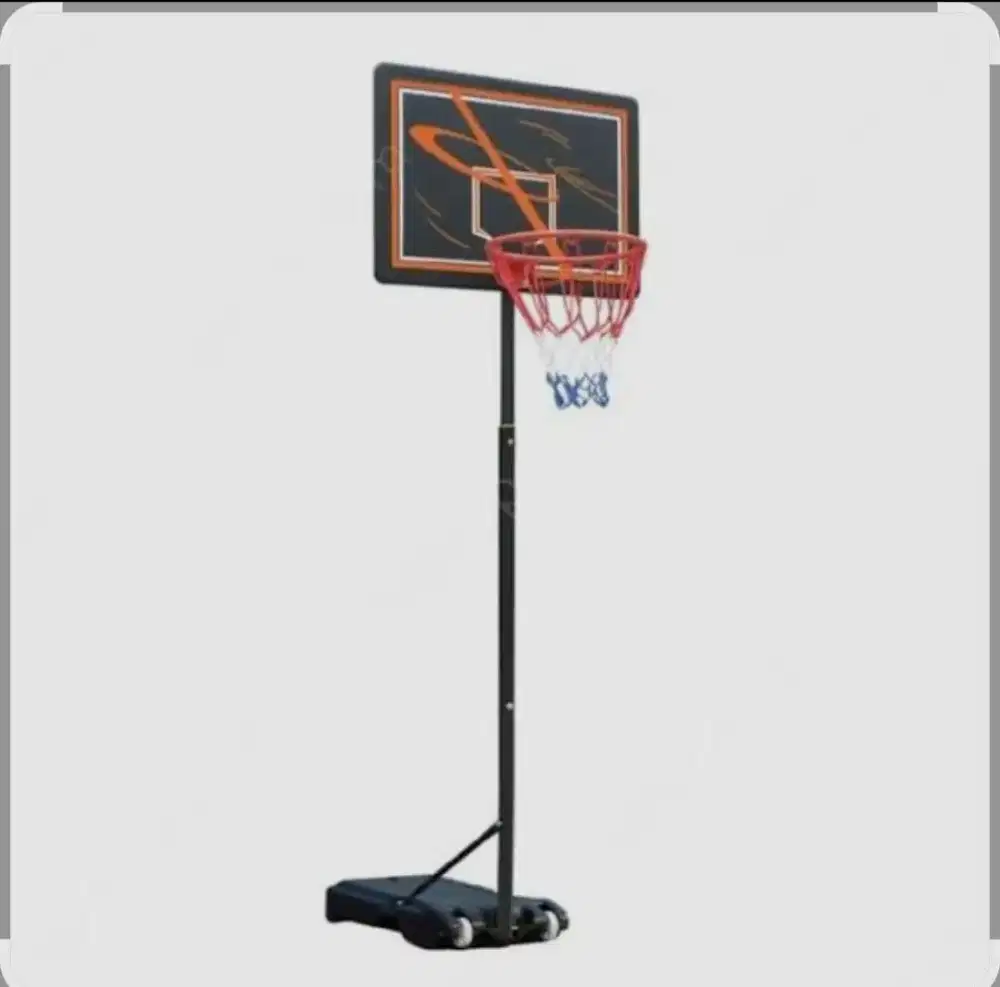 Tiang basket portable berwyn