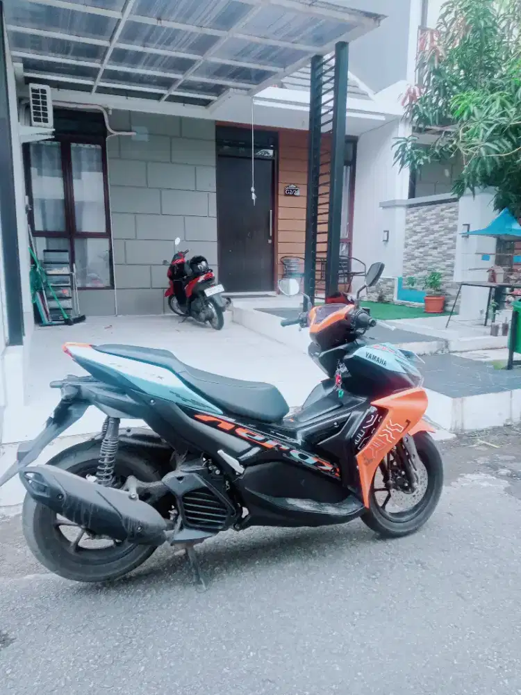 Jual aerox 2024 biru orange