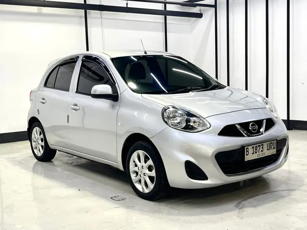 Nissan March 1.2 L MT 2014 Silver