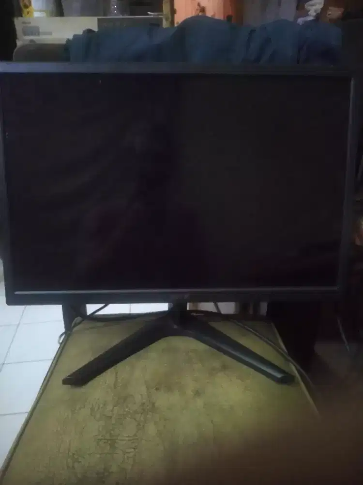MONITOR SPC 19 IN type :SM19HD ( INPUT: VGA ,HDMI)