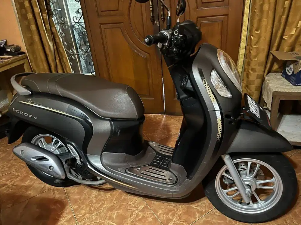 Dijual Scoopy 2023 Stylish KM 21rb Full Ori Mulus Pajak Aktif