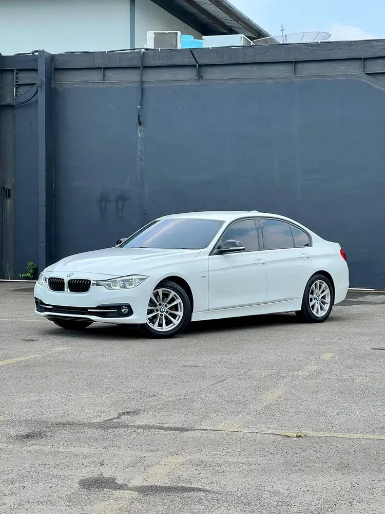 BMW 320i F30 Sport Line Facelift 2018