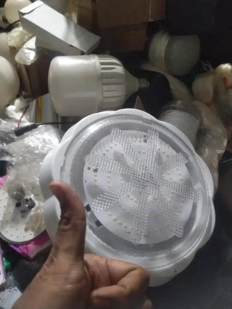 Lampu bekas mesin baru /rekondisi