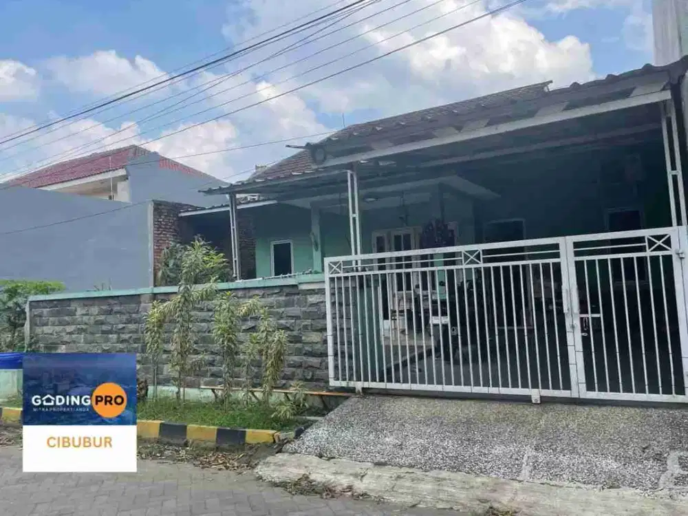 rumah dekat Metland Cileungsi hijau tanah luas