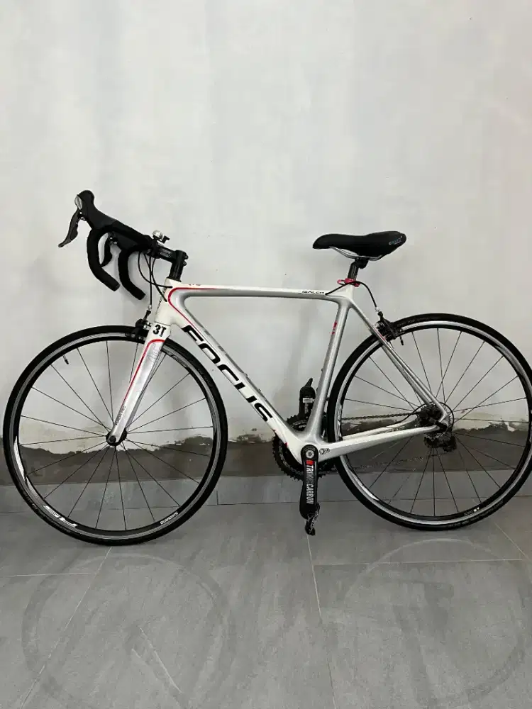 Road Bike Focus Izalco Pro